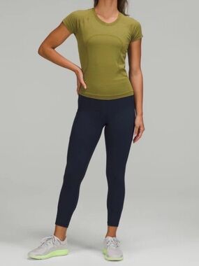 Lululemon Invigorate High-Rise Tight 25"